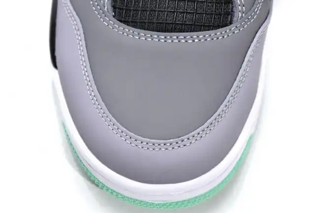 Rep TBK 4 Air Retro Green Jordan 308497-033 Glow 0406